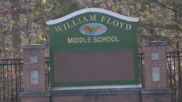 mclogan-5p-pkg-suffolk-wcbsd6vn-hi-res-still.jpg 